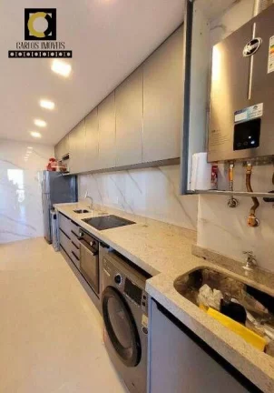 Imagem Vende-se apartamento alto padrão em andar alto na Aparecida - Santos