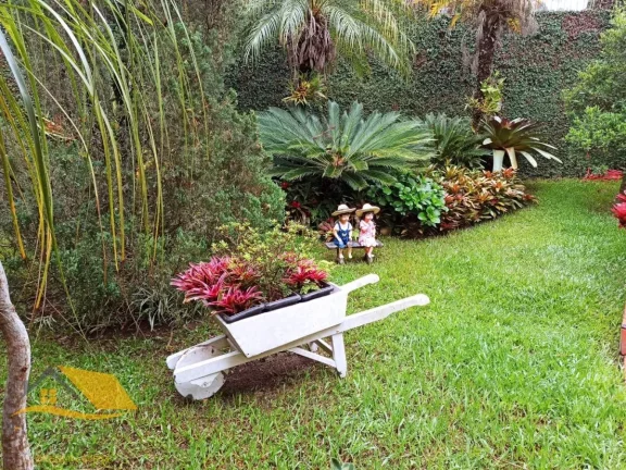 Imagem Vendo casa de alto padrão no Cônego, com 6 quartos