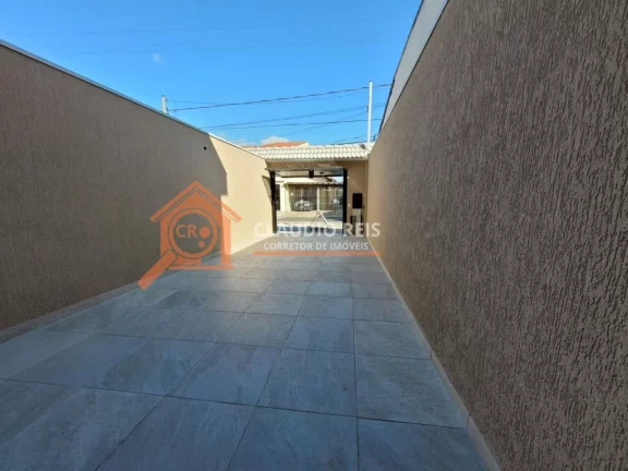 Imagem Sobrado com 3 Quartos à venda, 130m² - Campo Grande