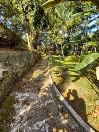 Imagem CASA COM 18.000M2, PISCINA - NOVA FRIBURGO.