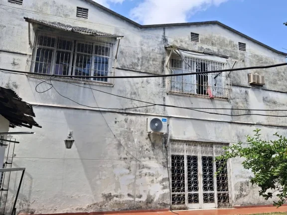 Imagem Casa à venda na Conselheiro Furtado
