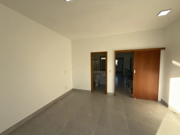 Imagem Casa a Venda com 3 Dorm e Piscina no Condomínio Nova Jaguari