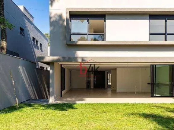 Imagem Casa venda com 845 m², 4 dormitórios, Piscina e 6 vagas - Granja Julieta