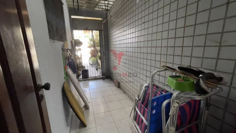 Imagem Casa à venda com 4 Quartos, 1 Suites, 3 Vagas, no Bessa – apenas 400m da praia!