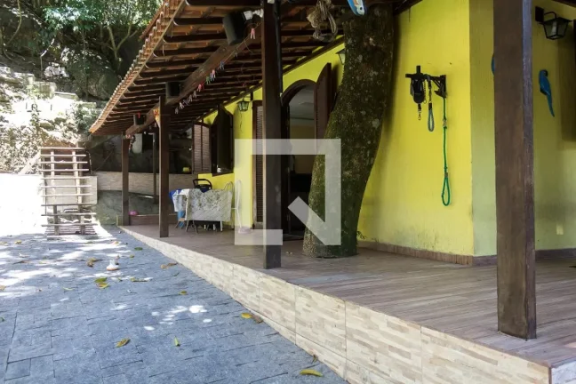 Imagem Casa à Venda - Vargem Pequena, 2 Quartos, 400 m2