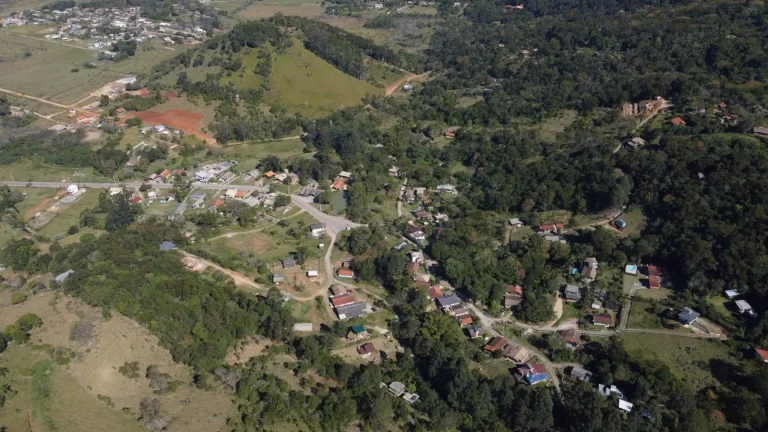Imagem Terreno com Vista Privilegiada e Grande Potencial em Garopaba - Encantada / Serraria