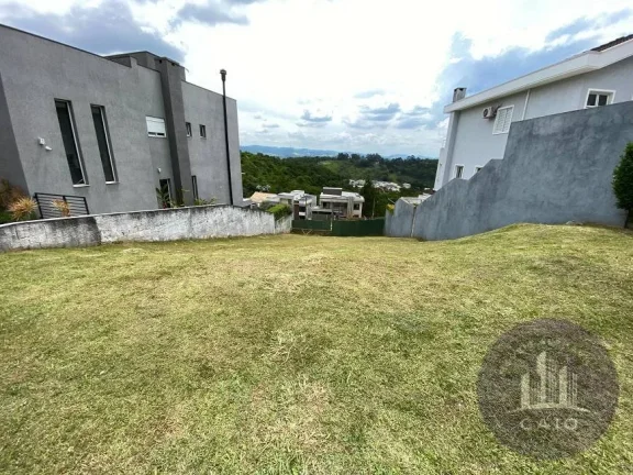 Imagem Terreno em declive para venda 404m² - por R$ 980.000,00 - Alphaville/SP