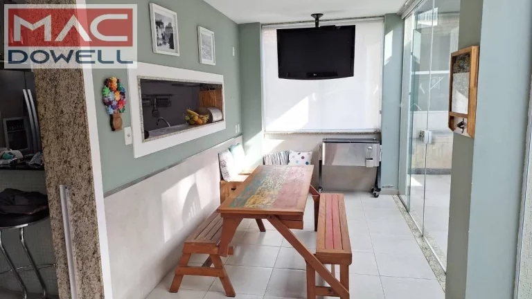 Imagem Casa de alto padrão duplex de 204 m² / 3 quartos - VENDA - Meier - RJ