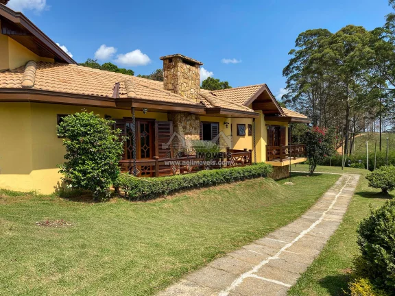 Imagem Casa à venda em Campos do Jordão – Linda casa com 7 suítes