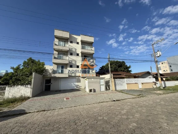 Imagem Apartamento 02 quartos sendo 01 suíte, na Praia de Gravatá, em Navegantes. Adriano Carpes Imóveis vende