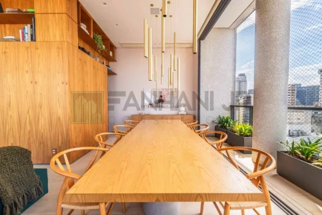 Imagem Impecável cobertura alto padrão com 4 quartos e 5 vagas no Jardim Paulista, São Paulo-SP