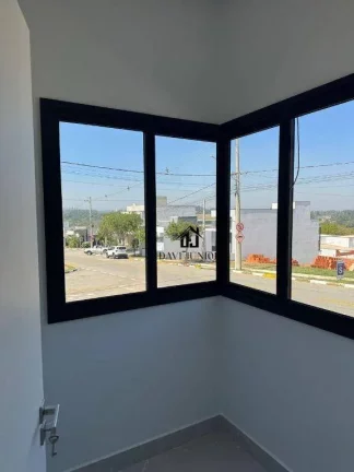 Imagem Casa com 3 dormitórios sendo 1 suite à venda, 115 m² por R$ 1.000.000 - Condomínio Terras de São Francisco - Sorocaba/SP