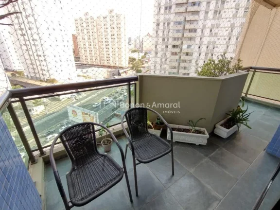 Imagem Localizado em uma das regiÃµes mais valorizadas de Campinas, este apartamento no prestigiado CondomÃ...