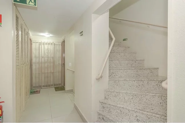 Imagem SGP 2535 Apto 610291021-180 - Apartamento à venda no bairro São Geraldo - Porto Alegre/RS