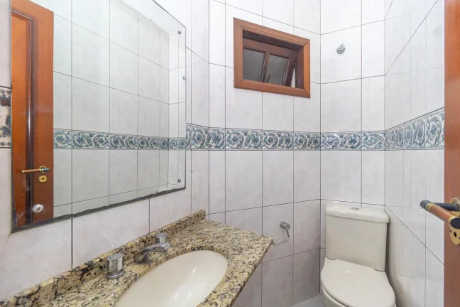 Imagem Sobrado de 3 quartos no bairro Lindóia