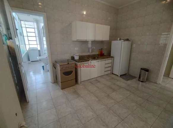 Imagem Apartamento com 3 dormitórios a uma quadra da praia do Boqueirão em Santos R$ 790.000,00