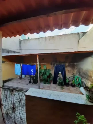 Imagem Casa duplex à venda, 4 quartos, 2 vagas, Santa Mônica - Belo Horizonte/MG