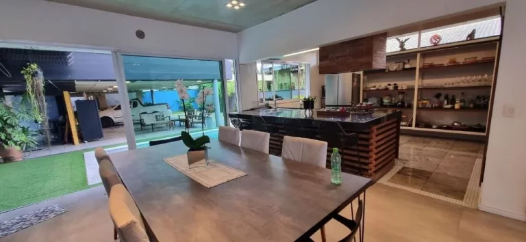 Imagem Sobrado com 3 dormitórios à venda, 325 m² por R$ 2.900.000,00 - Jardim Residencial Suzano - Suzano/SP