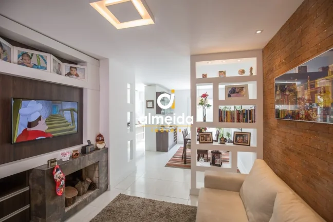 Imagem Casa 3 dormitórios à venda São José Santa Maria/RS