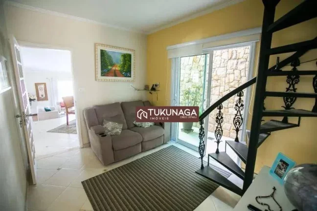 Imagem SOBRADO 350M² - 4 DORMS, 5 VAGAS - PIQUERI, SÃO PAULO/SP