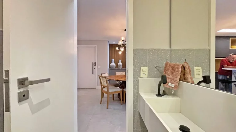 Imagem Luxuoso Apartamento na Riviera de São Lourenço - Oportunidade Imperdível!