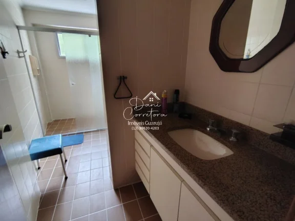 Imagem Apartamento com vista para o mar e lazer, 3 quartos com suíte e 2 vagas na Pitangueiras, Guarujá-SP - 165m² de área.