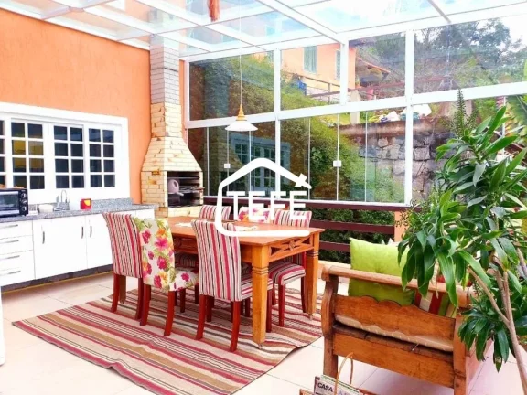 Imagem CASA maravilhosa em PETRÓPOLIS (Itaipava) - 3 SUÍTES - R$ 1.700.000