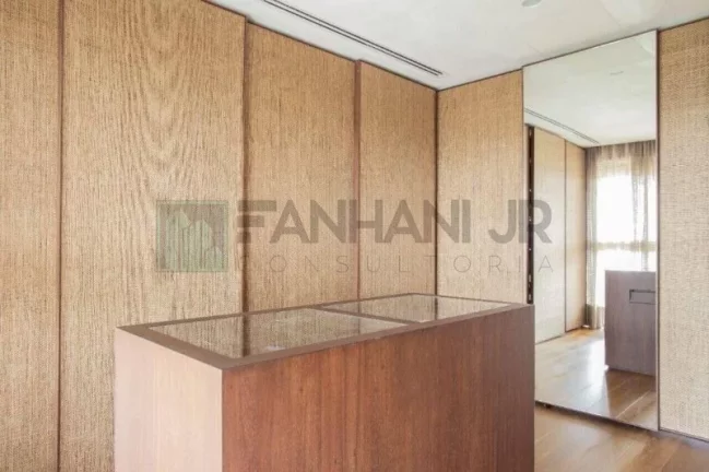 Imagem Cobertura à venda em São Paulo-SP, bairro Jardins: 4 quartos, 3 suítes, 6 salas, 5 banheiros, 5 vagas de garagem, 523m² de área.