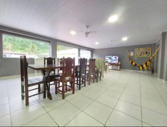 Imagem LINDA CASA REFORMADA PRAIA DO GUAIUBA, PISCINA E ÁREA GOURMET.