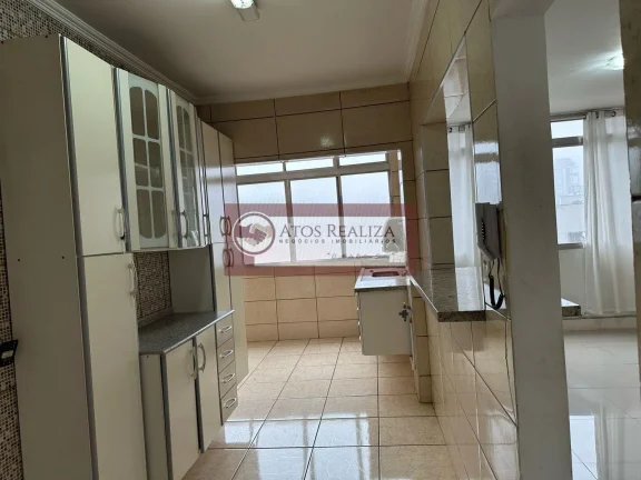 Imagem Chegou a sua Oportunidade de Morar em Santo Amaro. Alugo Apartamento de 95m2 na Av João Dias, Apartamento com 2 dormitórios bem espaçosos, dependências de empregada com Banheiro e Área de Serviço, Sala de jantar e estar em L, Piso Porcelanato, Cozinha Amp