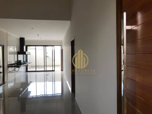 Imagem Casa 3 dorm 1 Suíte + Piscina à venda, R$ 679.000 - Cond Villas Mabel - Ribeirão Preto/SP