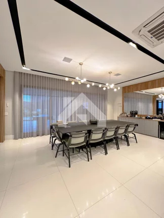 Imagem Casa de Condomínio em Alphaville - Santana de Parnaíba, SP