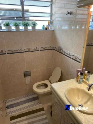 Imagem Casa Ampla com 2 vagas,quintal e Edícula-Residencial ou Comercial-Localização 10