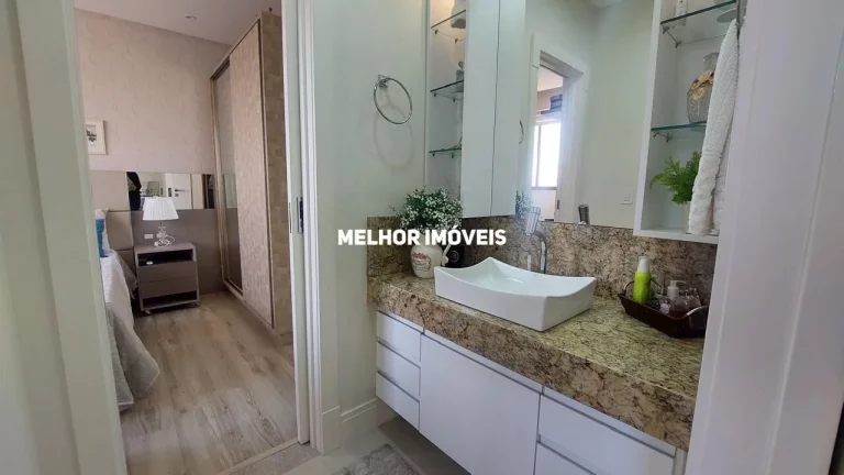 Imagem Apartamento a venda com 105 m² no Centro de Balneário Camboriú.