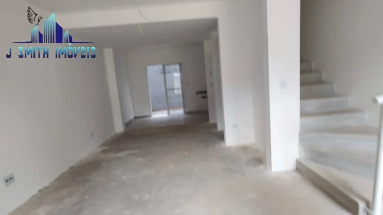 Imagem CASA 3 DORMS (1 suíte) 2 VAGAS, 100m², LAZER COMPLETO. KM 26 DA RAPOSO