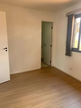 Imagem Casa em Condomínio com 3 quartos, 3 vagas, aceita financiamento.