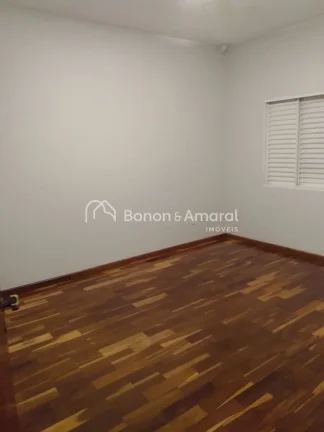 Imagem Casa Térrea à Venda na Vila Bressani - Paulínia/SP
Conforto, Espaço e Localização Central!

Ex...