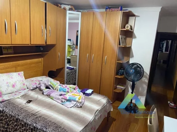 Imagem Sobrado com 3 Quartos e 4 banheiros à Venda, 136m²