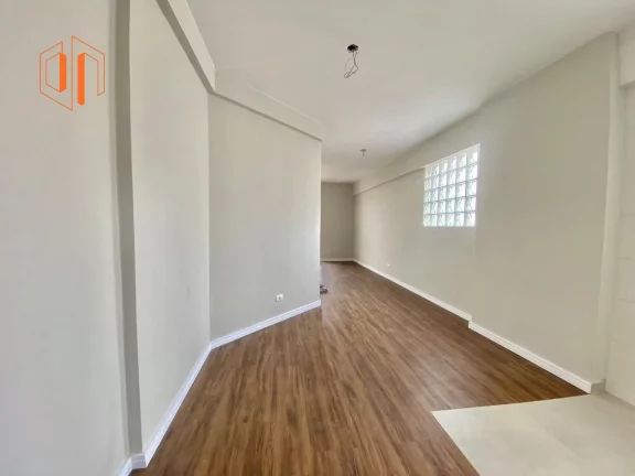 Imagem Apartamento para Venda em Curitiba, Centro, 1 dormitório, 1 banheiro