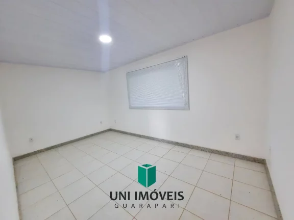 Imagem Maravilhosa chácara de 10.000m² com casa pronta para morar no interior de Guarapari.