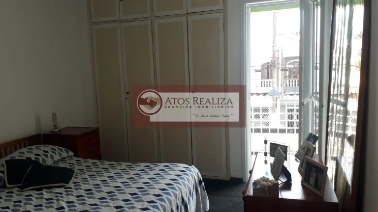 Imagem Sobrado com muito espaço, 4 dormitórios, 2 suítes, 2 Vagas.