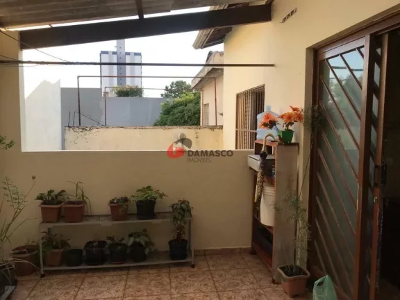 Imagem Casa à venda 2 Quartos, 3 Vagas, Vila Príncipe de Gales, Santo André - SP