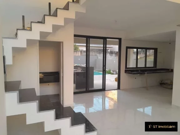 Imagem Casa em Condomínio Fechado à venda em Atibaia/SP - R$1.350.000!