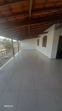 Imagem Casa para aluguel, 3 quartos, 1 suíte, 1 vaga, Adeodato - Santa Luzia/MG