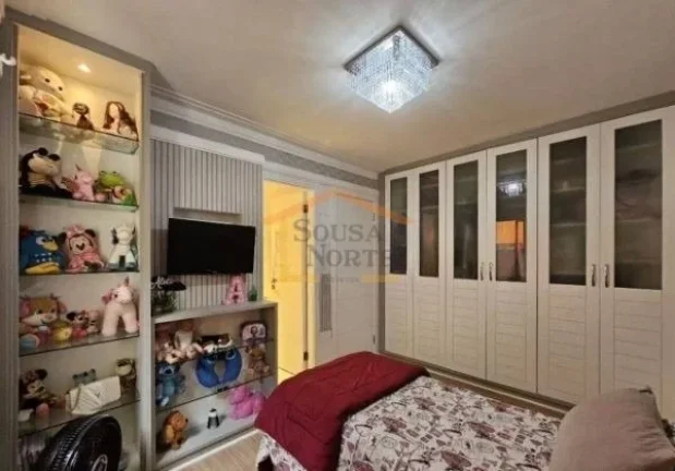 Imagem Apto 3 dormitórios, sendo 3 suítes, com armários (a Master com closet, varanda e ar condicionado)...