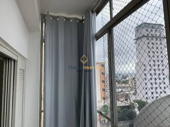 Imagem Apartamento para venda reformado com 2 quartos, 2 banheiros, 100m²