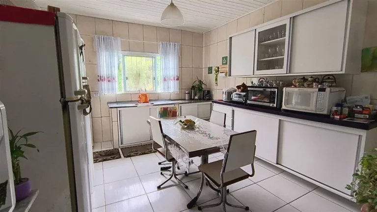 Imagem casa chacara em Peruibe com 3 dormitórios e piscina