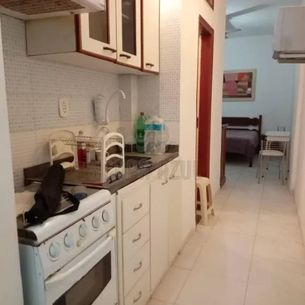 Imagem Copacabana - Residencial › Kitnet com 1 quarto(s) a Venda