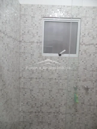 Imagem Casa à venda na Chácara da Barra. 

São duas casas no terreno, totalmente repaginadas
Frente : Ru...