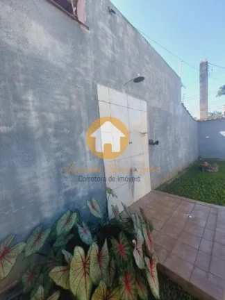 Imagem Casa à Venda  3 Suítes e até 10 vagas em Caraguatatuba- Sp